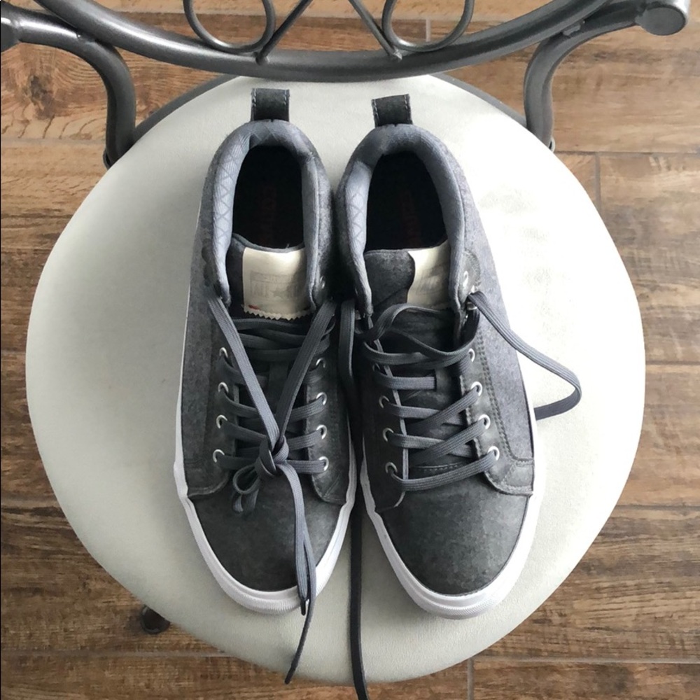 Converse High Tops New w/o tags